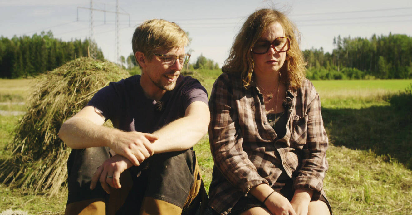 Anders Stålhand och Hanna Hellquist under inspelningen av ”Sommaren i Grums”-