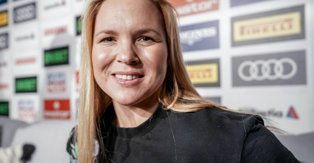 Porträttbild på Anja Pärson.