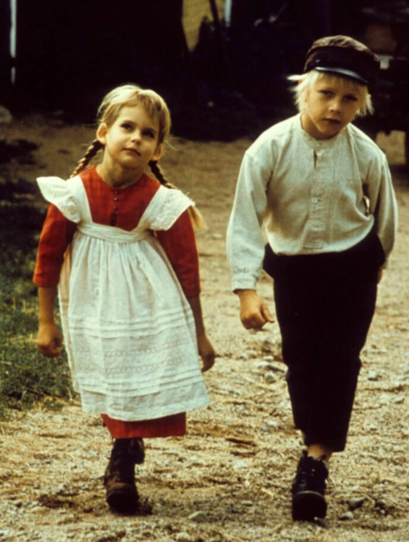 Ida och Emil i Astrid Lindgrens film Emil i Lönneberga.