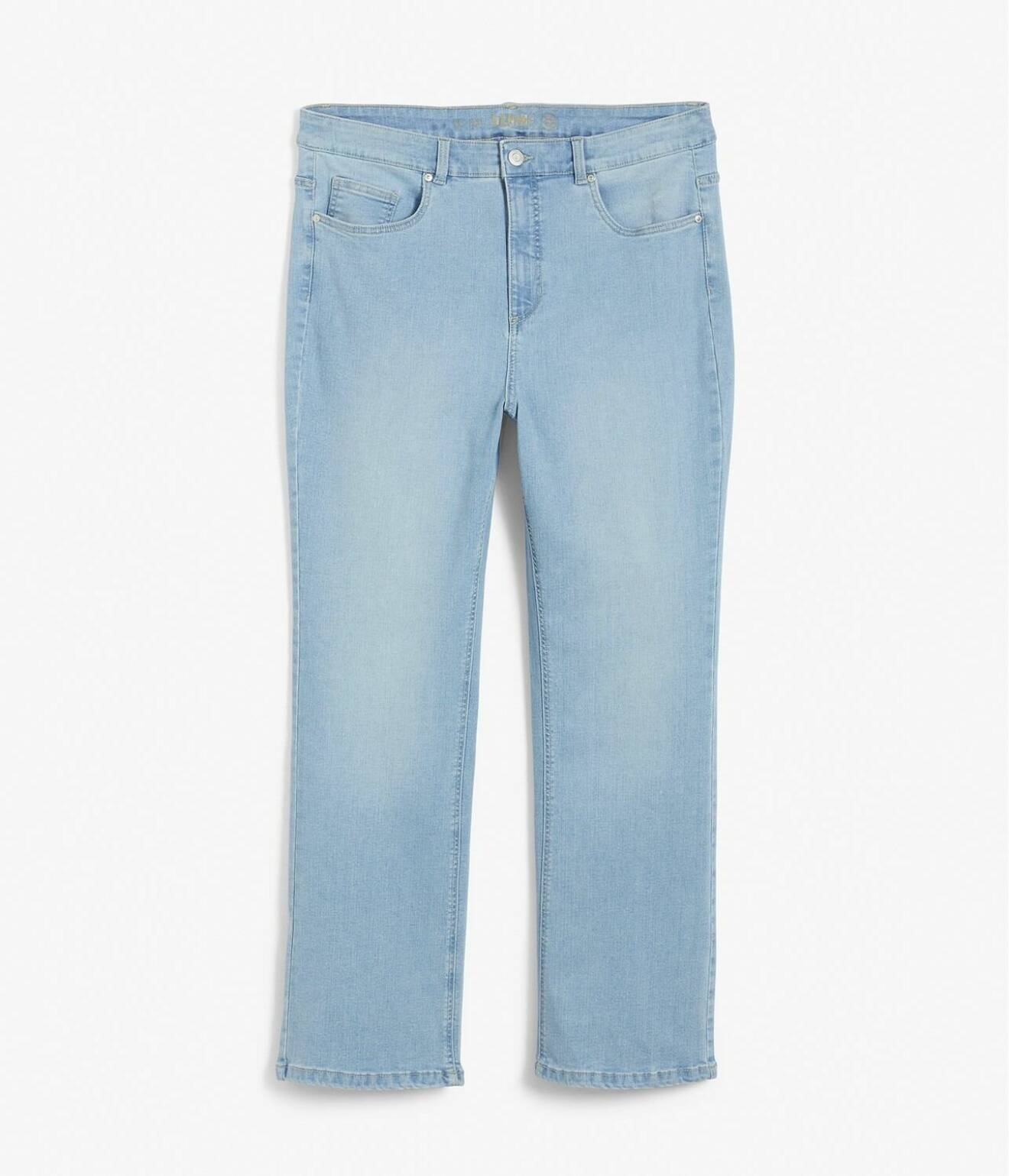 Ljusblå bootcut jeans från Kappahl.