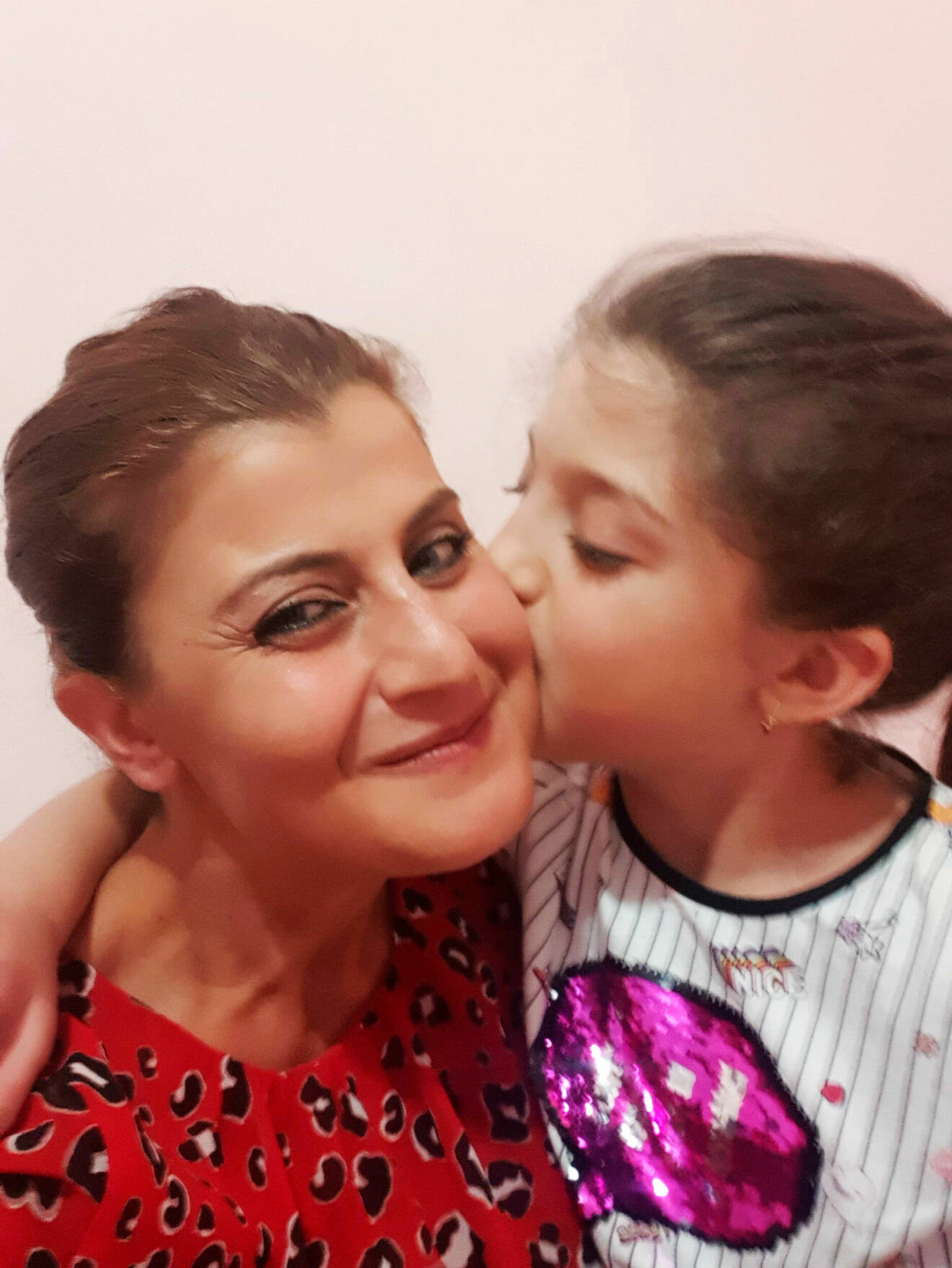 Marias yngsta dotters heder och oskuld är viktigt för familjen i Libanon