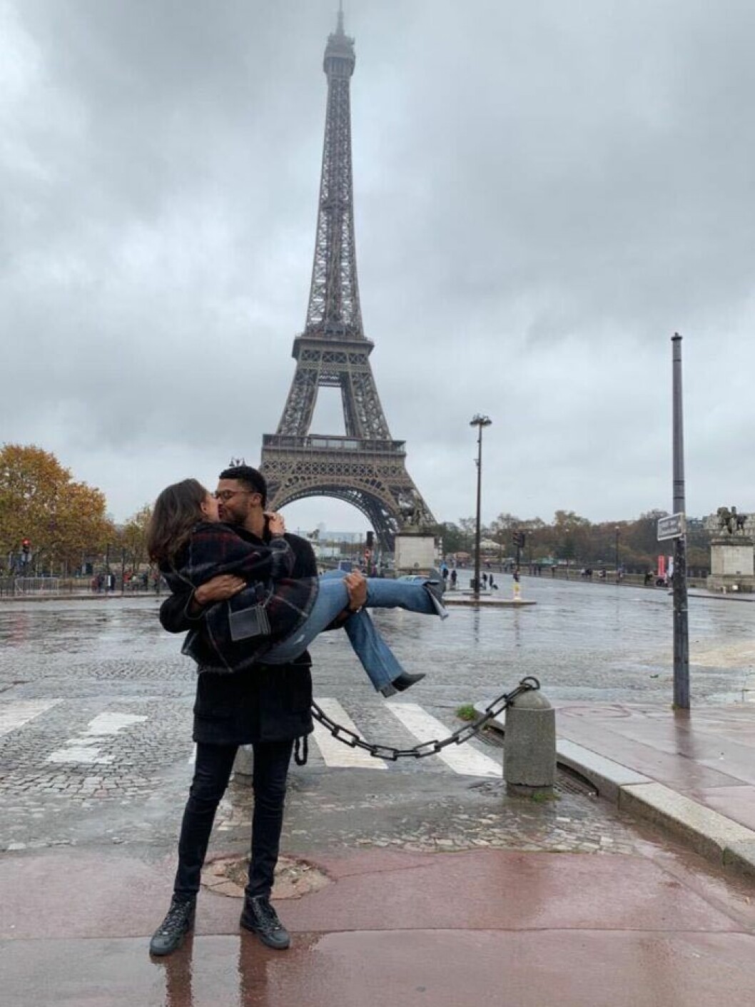 Amir och Linnéa träffades även i Paris två gånger under tiden de hade en distansrelation. Foto: Privat