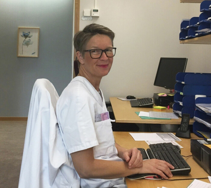 Det kan verka somvärldens enklastegrej. Men faktum äratt många problemmed urinvägar ochbäckenbotten hadekunnat förebyggasom vi bara lärde ossatt tömma blåsan– på rätt sätt!Anna Martinson Anna Martinson är uroterapeut på Urologen vid Sahlgrenska Universitetssjukhuset i Göteborg, och styrelseaktiv i Sinoba, föreningen för kunskap om urininkontinens och blåsproblem
