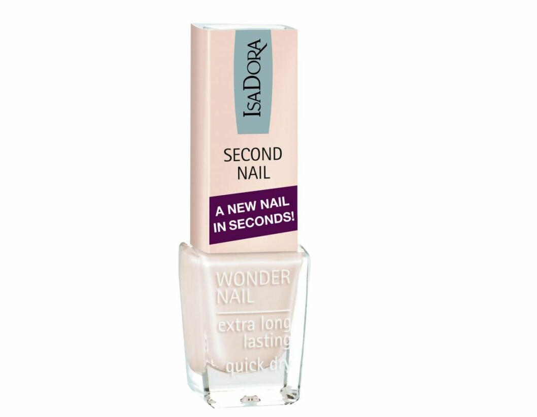 Second nail från Isadora