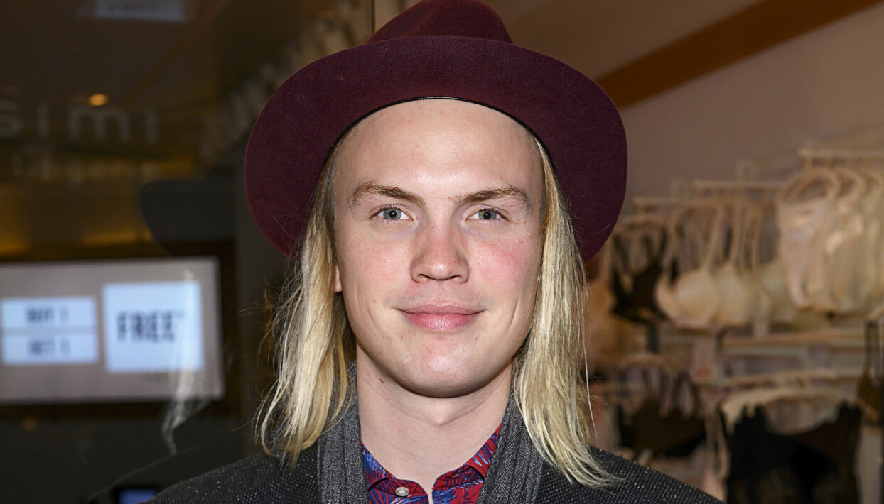Foto: Eero Hannukainen/TT Jakob Karlberg på röda mattan inför Melodifestivalen 2020.