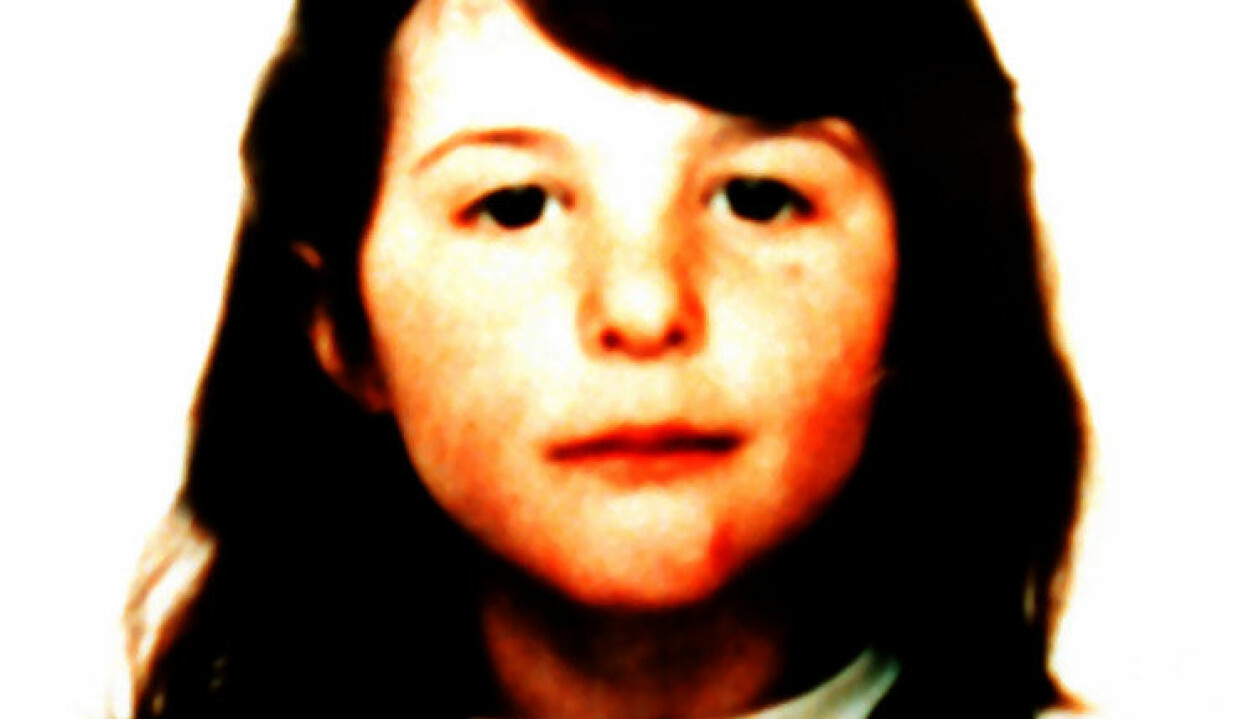 Fotot på Jasmina som användes i sökningarna efter henne. Jasmina Jasharaj försvann den 28 juli 1997.