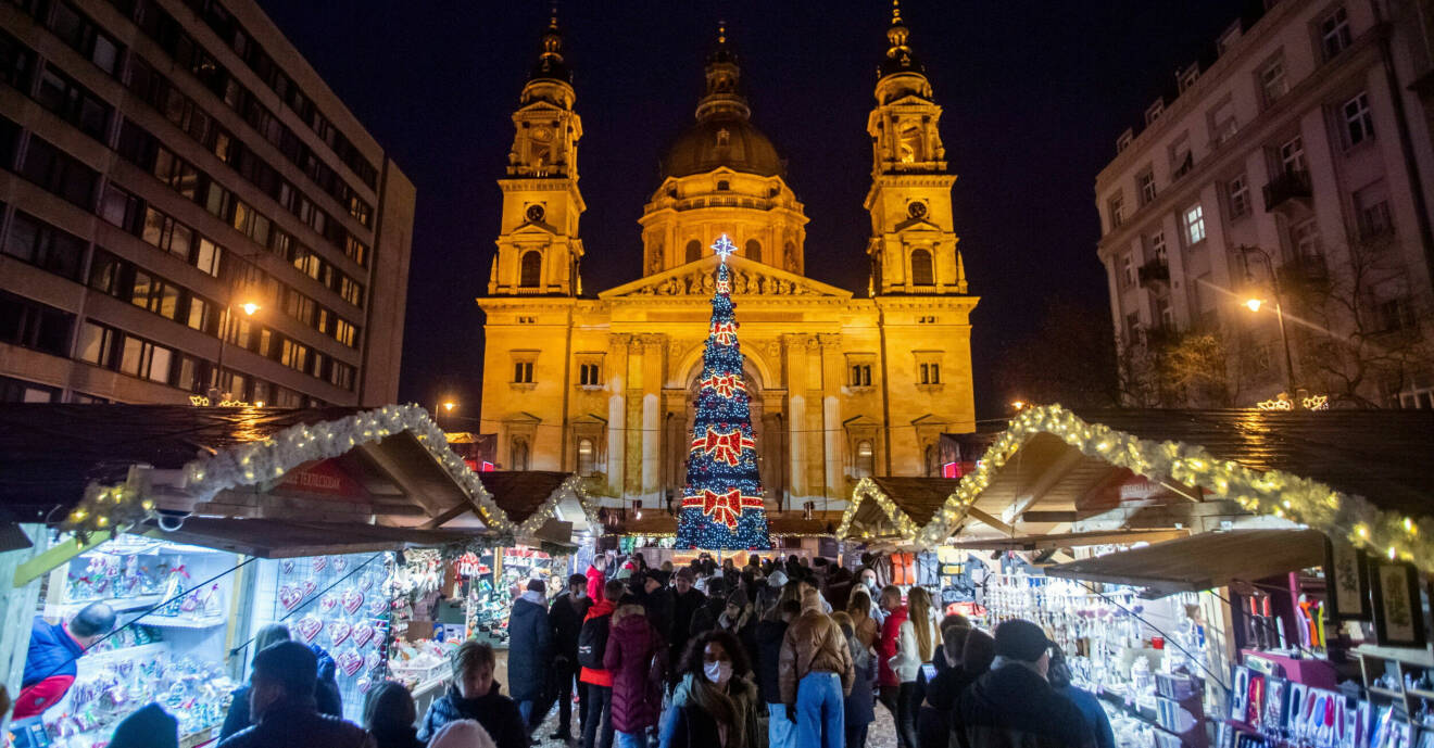 Julmarknad i Budapest, Ungern.