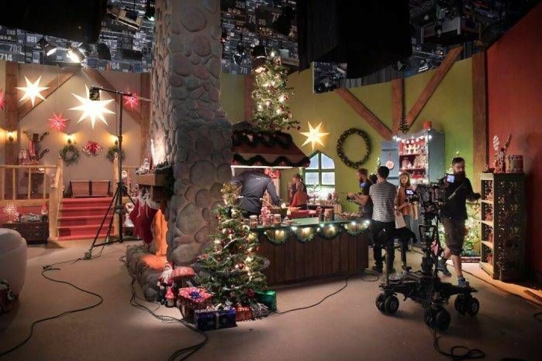 I mars drog inspelningarna av julkalendern <em>Panik i tomteverkstan</em> i gång. Foto: Jenrik Henriksson/TT Inspelning av julkalendern "Panik i tomteverkstan" som sänds i SVT i december 2019.