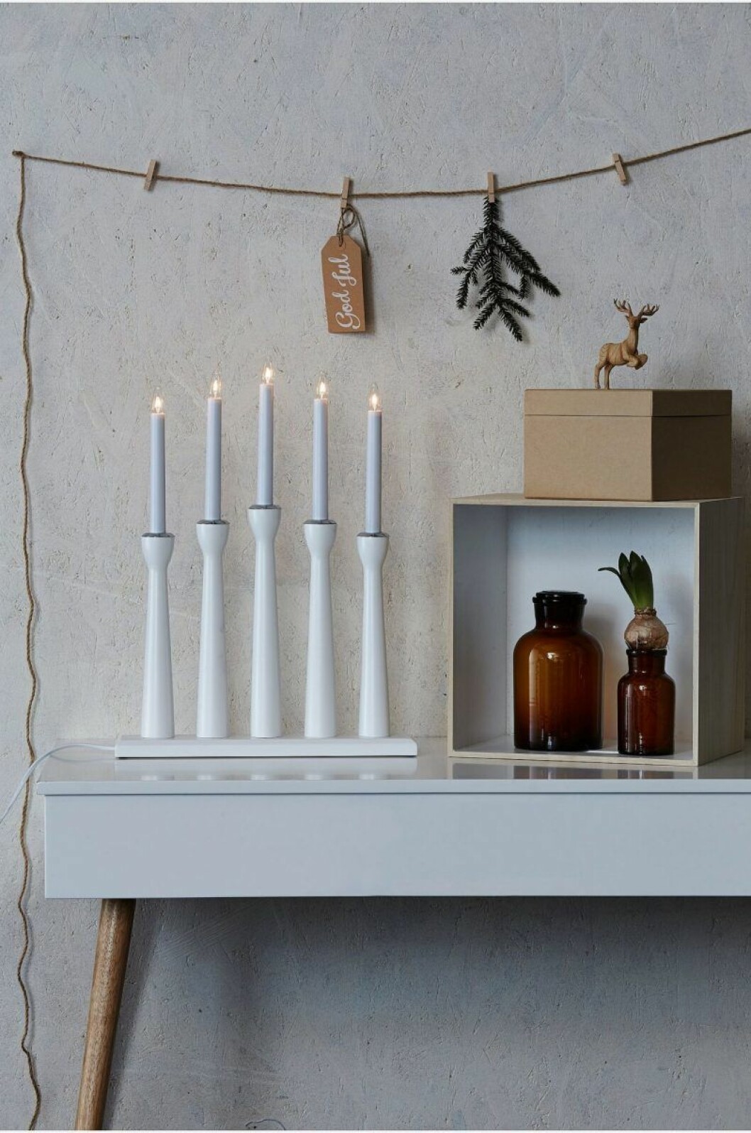 Inspiration för julpynt med dova nyanser! julpynt-adventsljusstake-ellos
