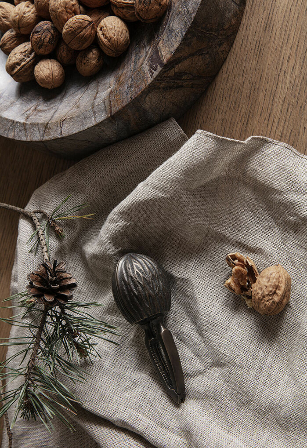 Foto: Ferm Living Nötknäckare med inspiration från valnötter