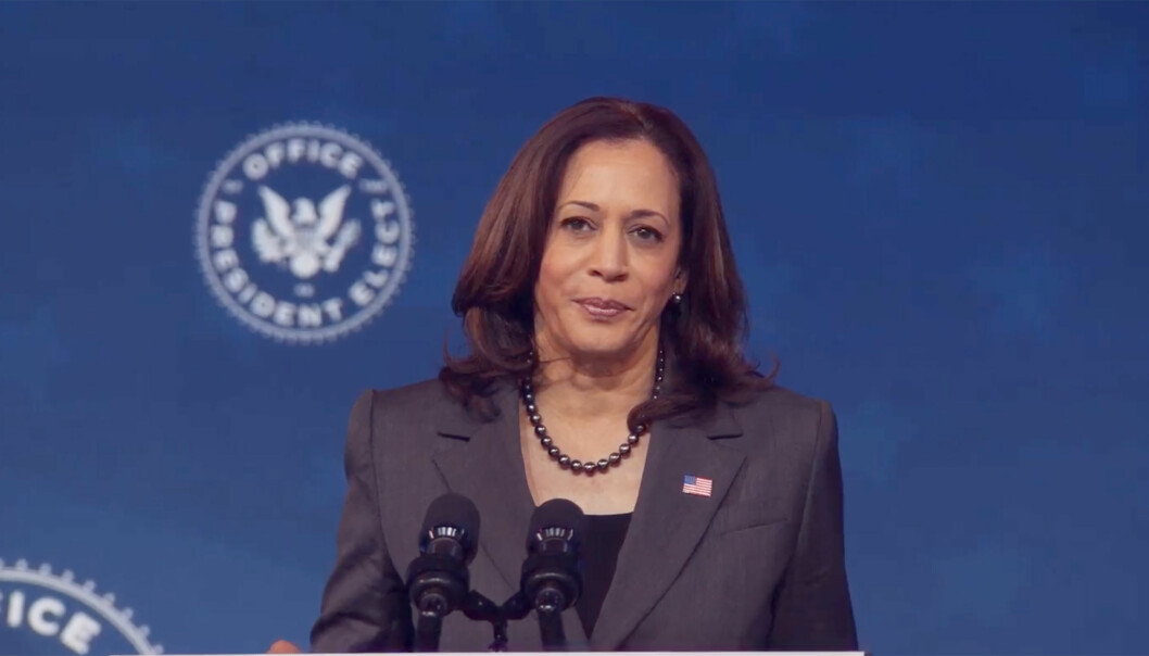 Kamala Harris håller tal i december 2020.