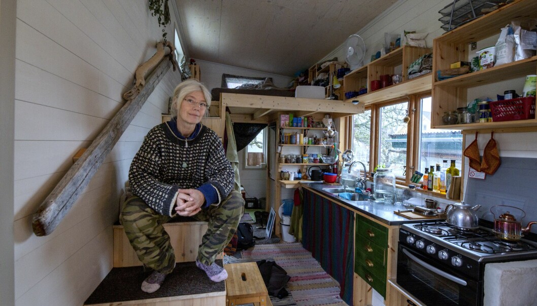 Kim de Bruin bor i ett minihus.