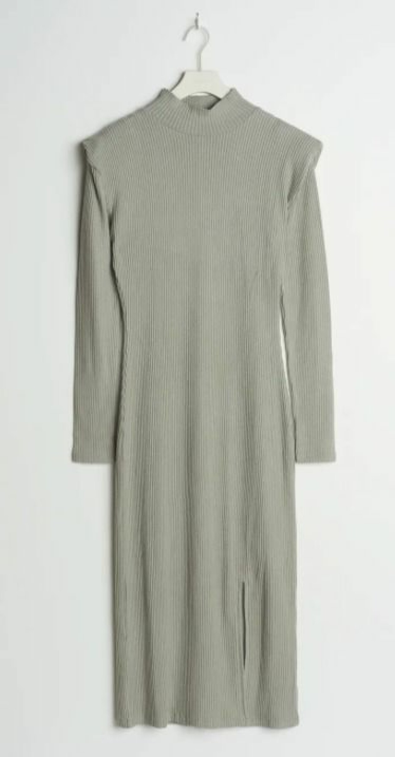 klänning Gina tricot