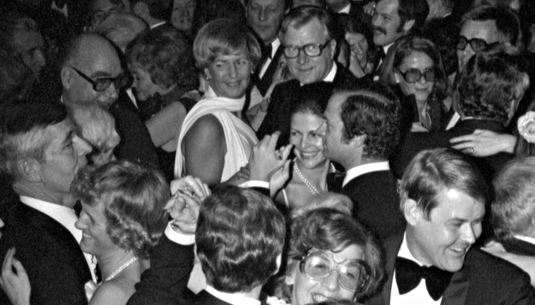 Foto: Kamerareportage/TT Kungen och Silvia dansar på Svenska Kungliga Aeroklubbens jubileum 1976.