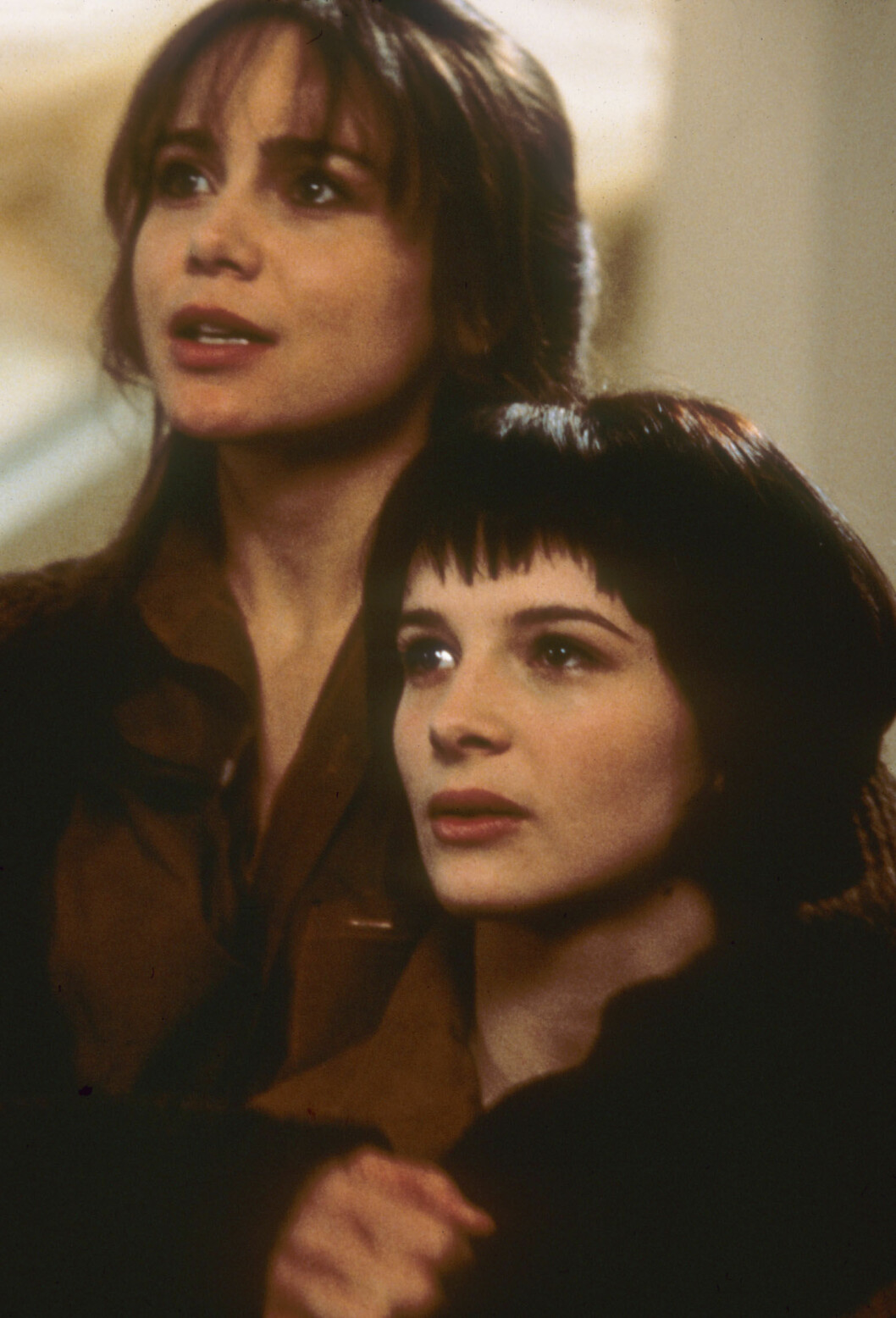 I Varats olidliga lätthet (1988) fick Lena sitt stora internationella genombrott. Här med Juliette Binoche. Lena Olin med Juliette Binoche i Varats olidliga lätthet (1988).
