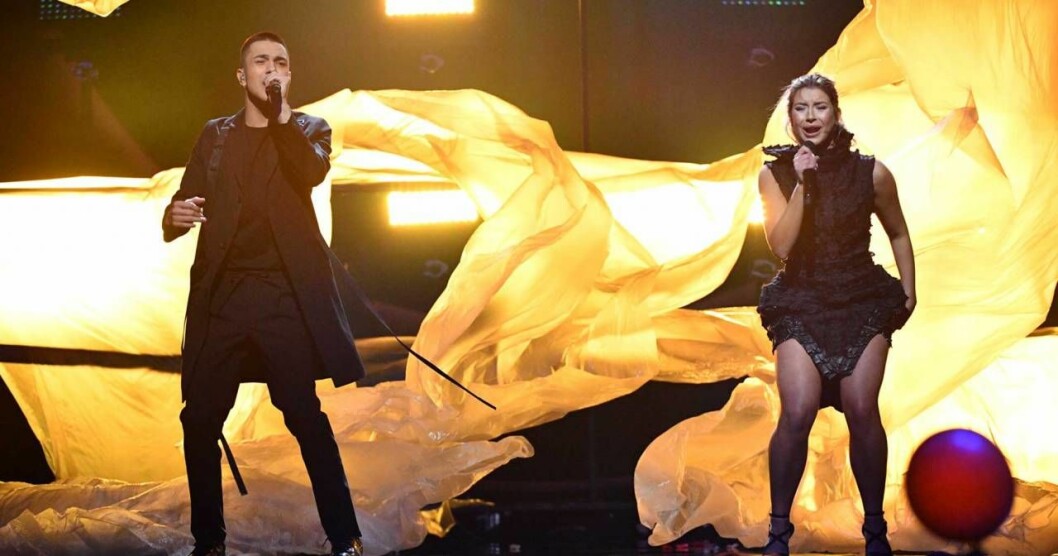 Hanna Ferm och Liamoo med bidraget <em>Hold you</em> under deltävling 2 av <em>Melodifestivalen</em> 2019. Foto: Johan Nilsson/TT Hanna Ferm och Liamoo med bidraget Hold you under deltävling 2 av Melodifestivalen 2019.