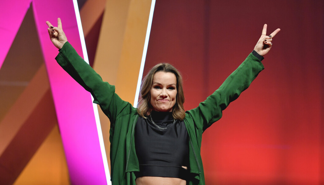 Linda Bengtzing när hon presenterades som en tävlande i deltävling 2 av Melodifestivalen 2020.