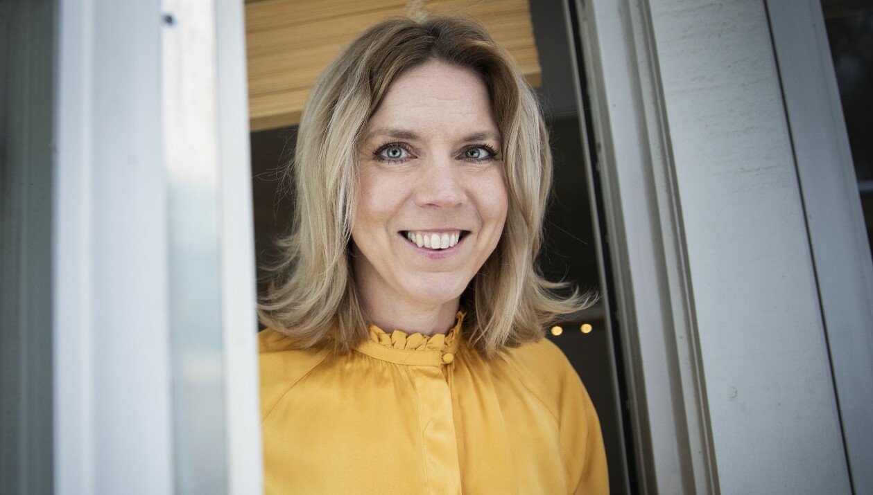 Många tjejer berättar om våld och övergrepp, det kan vara tungt att höra, berättar Linda Malmenborn på Tjejzonen. Linda Malmenborn är storassyster på Tjejzonen.
