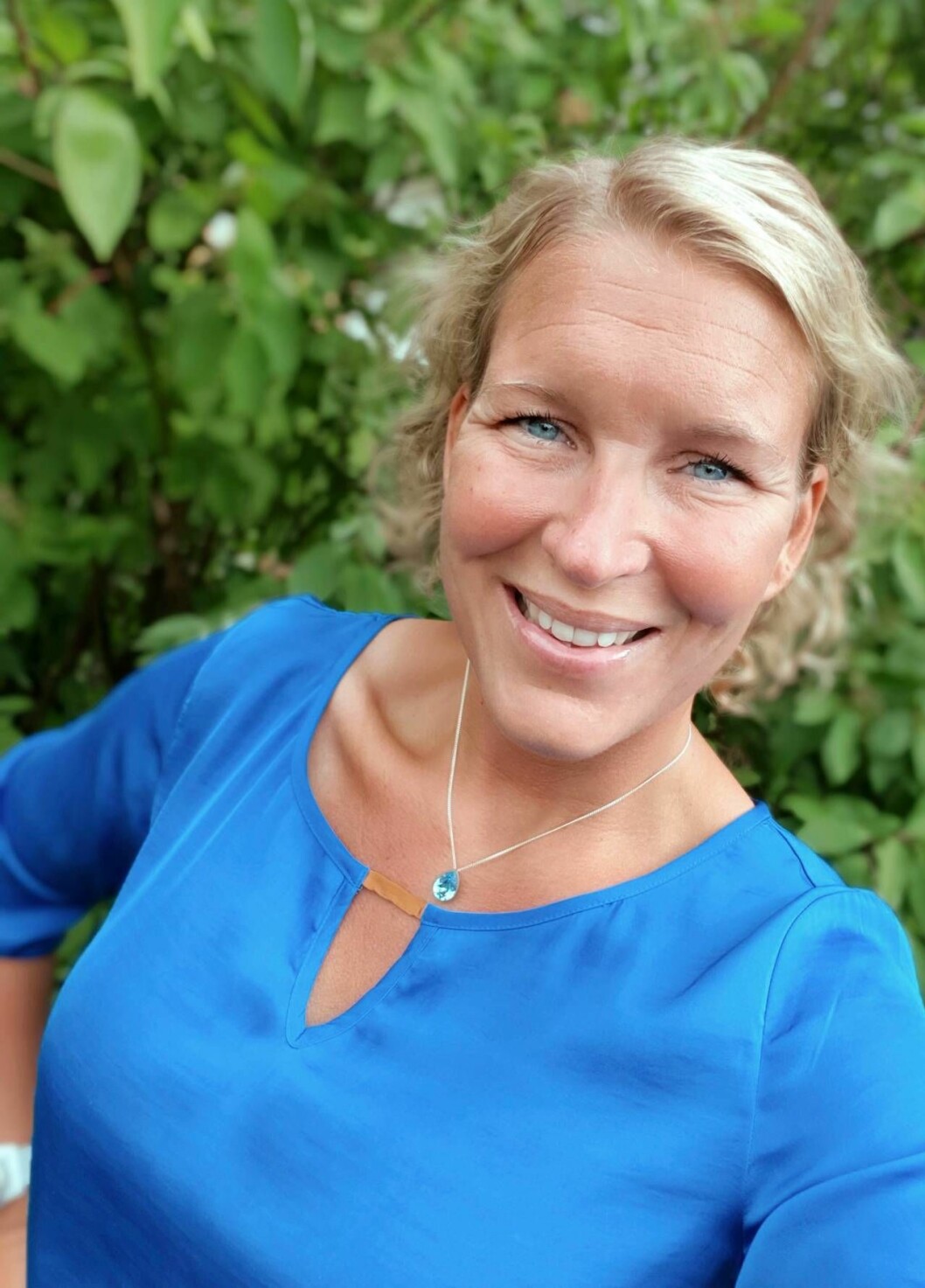 Linda vill upplysa fler om att det går att slippa sina inkontinensbesvär och har skrivit boken <em>Den inkontinenta kvinnan</em>. <a href="https://apprl.com/al/4eWp/" target="_blank" rel="noopener">Läs mer och köp här.</a> Foto: Privat Linda Wemmert är fri från inkontinensproblemen
