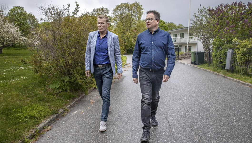 Jan Staaf och Peter Sjölund var pionjärer i Sverige med att använda metoden. Nu ligger den på is i väntan på lagändring. Jan Staaf och Peter Sjölund under utredningen av dubbelmordet i Linköping