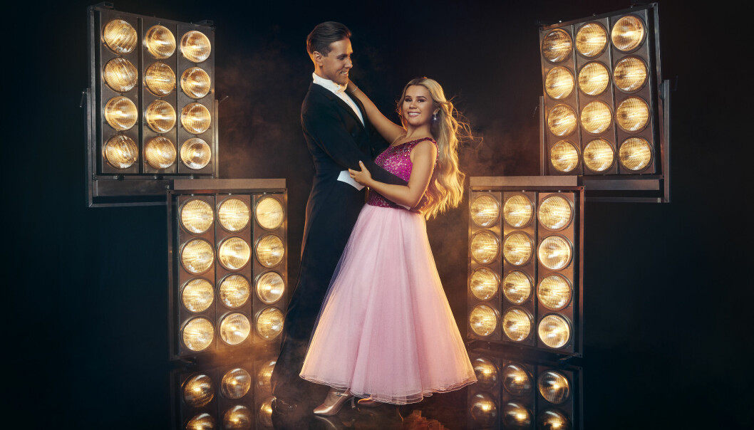 Lisa Ajax dansar med Tobias Bader i Let´s dance 2022.