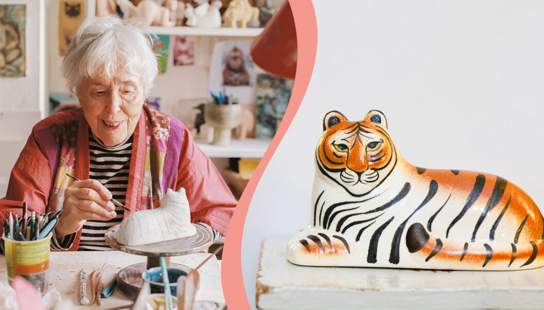Till vänster, formgivaren Lisa Larson, till höger, hennes tiger Greta som släpps den 1 februari 2022.