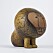 Keramikföremål föreställande ett lejon av Lisa Larsson.