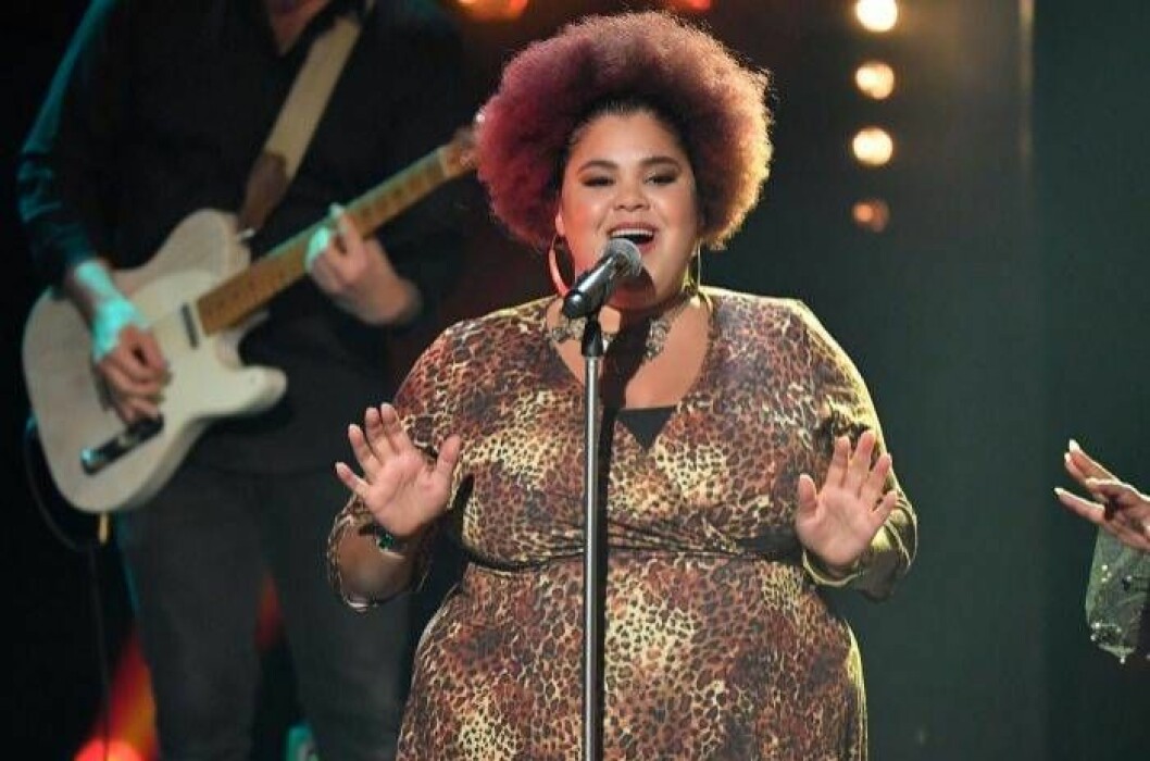 Loulou Lamotte tävlade i Idol 2008. Här syns hon i tv-programmet Skavlan 2019. Foto: Karin Törnblom/TT Loulou Lamotte i tv-programmet Skavlan 2019.