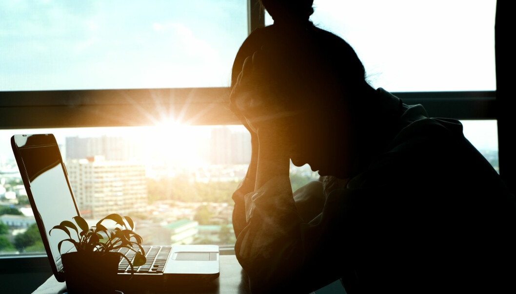 För mycket stress kan påverka hur magen mår. Stressad och ont i magen. För mycket i vardagen kan orsaka problem med magen.