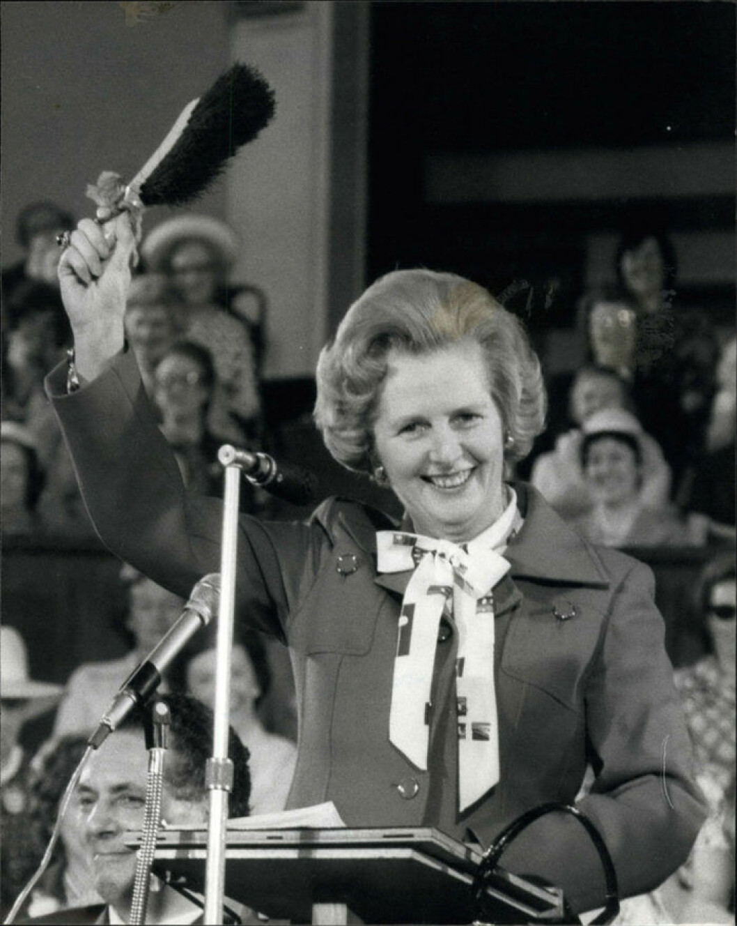 Kortsovare. Margaret Thatcher lär ha klarat sig på få timmars sömn per natt. Hon var premiärminister mellan 1979-1990. Bild: IBL Margaret Thatcher 1975