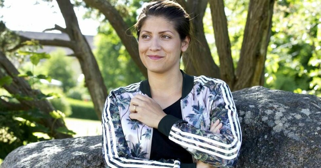 Det känns viktigt för Maria att fortsätta vara samma person som tidigare, att minnas sin bakgrund. Det känns viktigt för Maria att fortsätta vara samma person som tidigare, att minnas sin bakgrund.