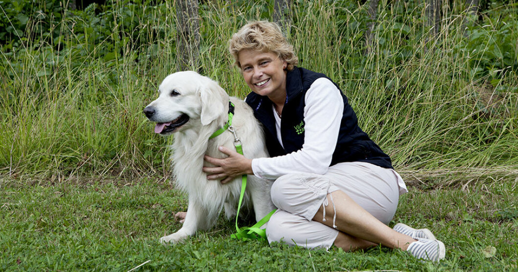 Maria tillsammans med hunden Oliver. Maria Ohlsson och hunden Oliver