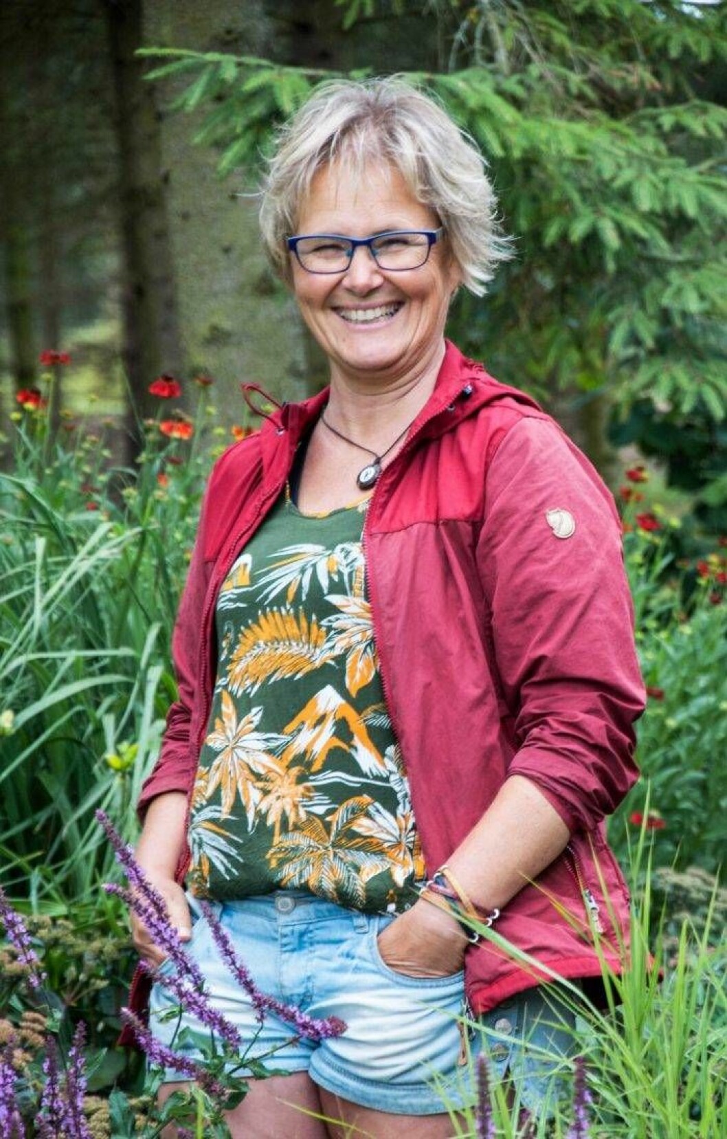 Marie Wänder har 20 års erfarenhet av perennodling och tycker fortfarande att det är en spännande värld. Foto: Anni Jähde Marie Wänder har 20 års erfarenhet av perennodling och tycker fortfarande att det är en spännande värld.