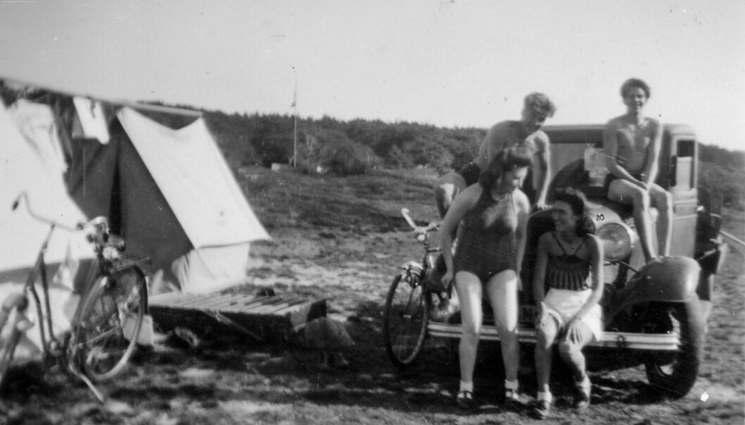 Det som idag kallas masonitbyn uppstod 1932 när några arbetare började resa tält på strandängarna vid Domsten. Det som idag kallas masonitbyn uppstod 1932 när några arbetare började resa tält på strandängarna vid Domsten.