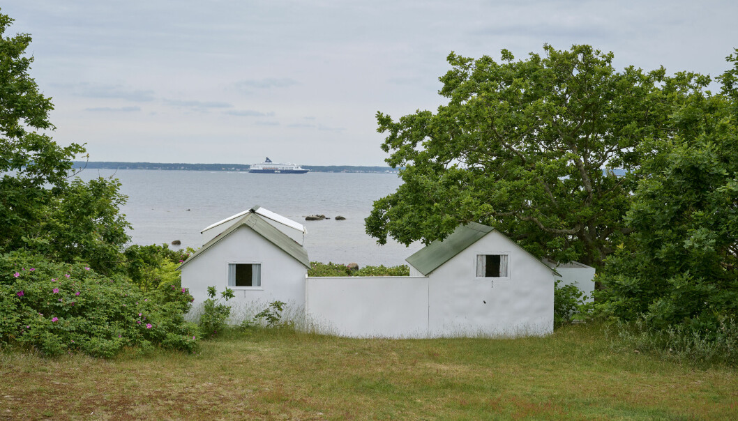 Alla stugor i Masonitbyn har havsutsikt.