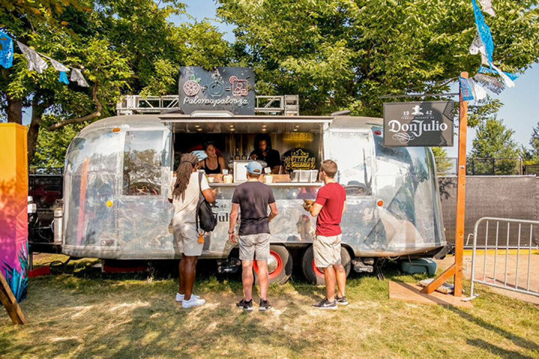 På Lollapalooza finns ett 40-tal restauranger att välja på. Allt från klassiska foodtrucks till chefs table.