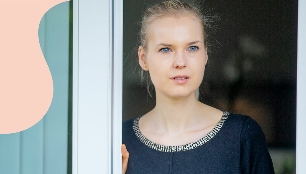 Mette, som lider av OCD, tittar mot horisonten