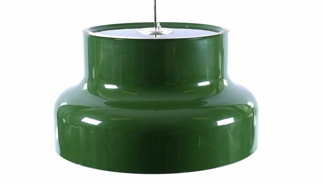 Grön bumlinglampa.
