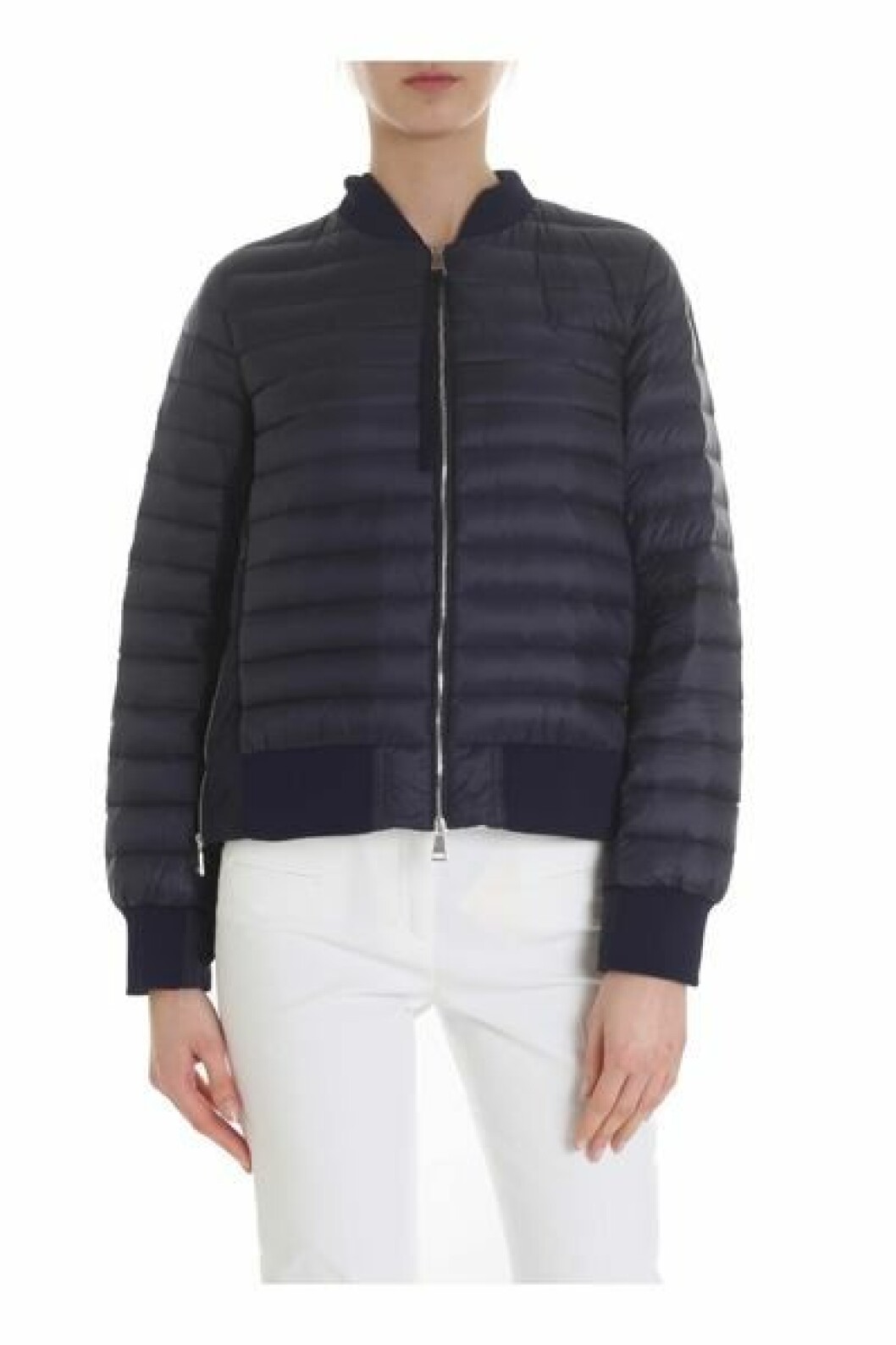 Dunjacka från Moncler.