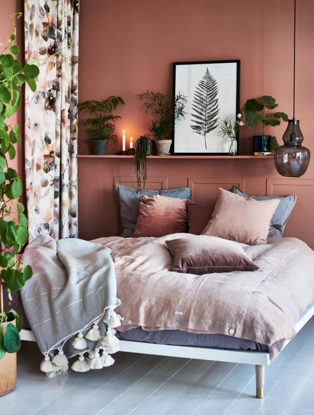 Mysigt sovrum i rosa toner