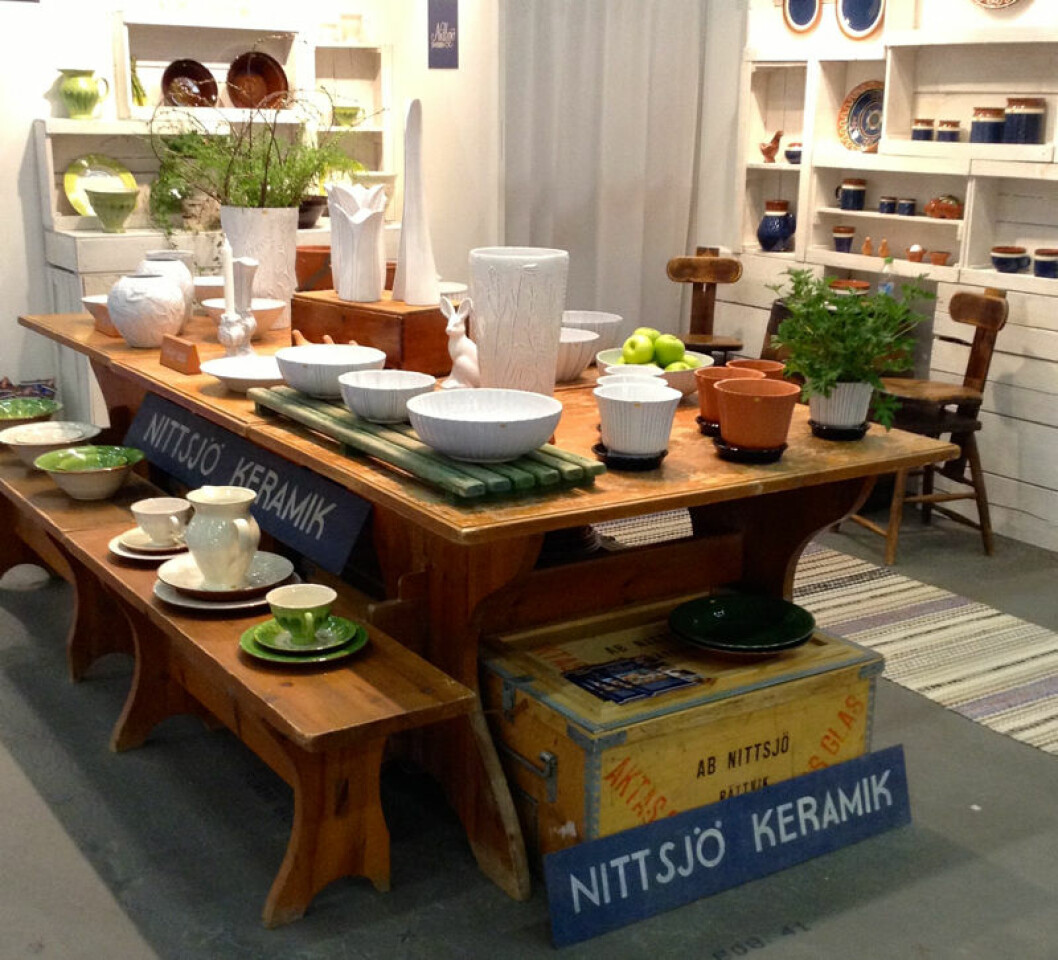 Nittsjös monter på senaste Formex på Älvsjömässan. Foto: Maria Arnedotter Figurin av formgivaren Thomas Hellström