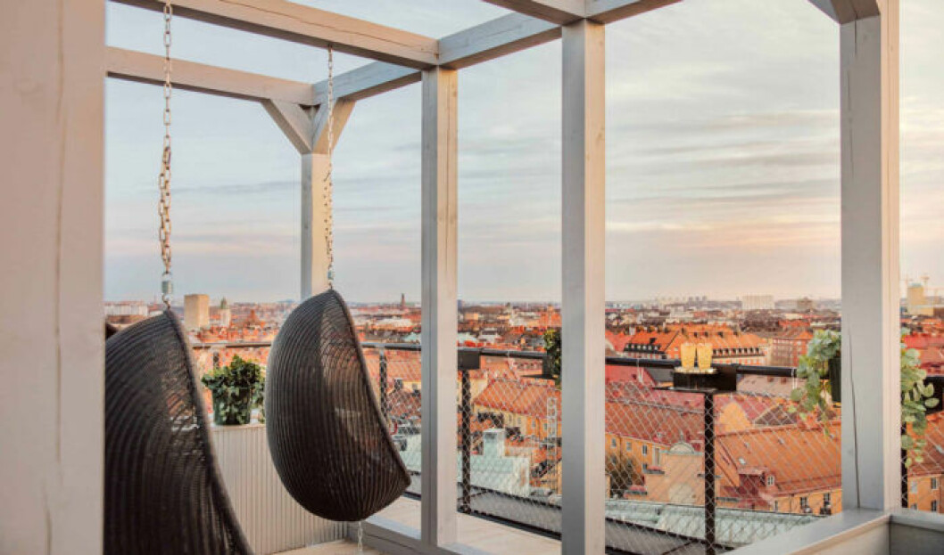 Den nya takbaren Arc på Blique by Nobis bjuder på en spektakulär utsikt över Stockholm. Den nya takbaren Arc på Blique by Nobis bjuder på en spektakulär utsikt över Stockholm.