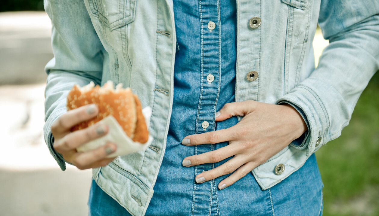 Smärta i magen direkt efter att man ätit kan bero på dålig matsmältning.
