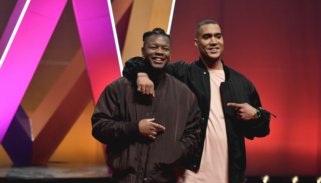 Rapparna OVÖ intar Melodifestivalscenen i Linköping under deltävling 1. Foto: Jessica Gow/TT Rapparna OVÖ intar Melodifestivalscenen i Linköping under deltävling 1.