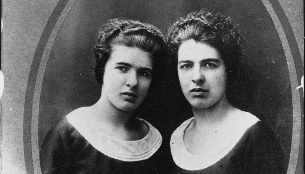 Léa och Christine Papin kom från trassliga förhållanden. Under rättegången kallades de "monstren från Le Mans" Systrarna Papin skulle bli kända som monstren från Le Mans