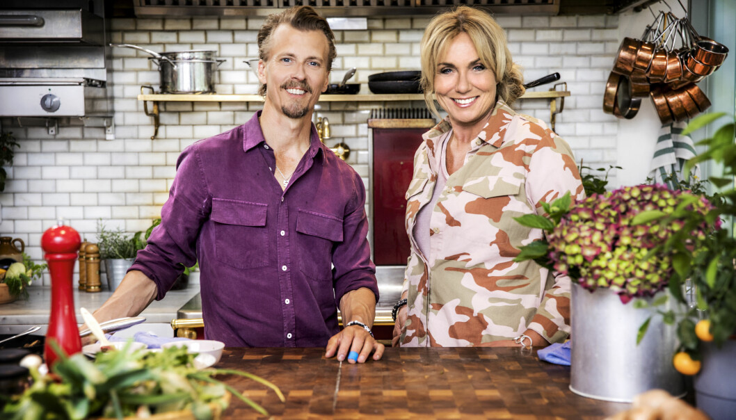 Paul Svensson och Anne Lundberg fortsätter att utmana. Nu lagar de svenska favoriter med okända gröna växter i Gröne slaktaren i tv. Paul Svensson och Anne Lundberg gör nytt grönt matprogram – Den gröne slaktaren.