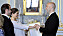 Prins Daniel, Kronprinsessan Victoria och programledaren Mark Levengood på slottet.