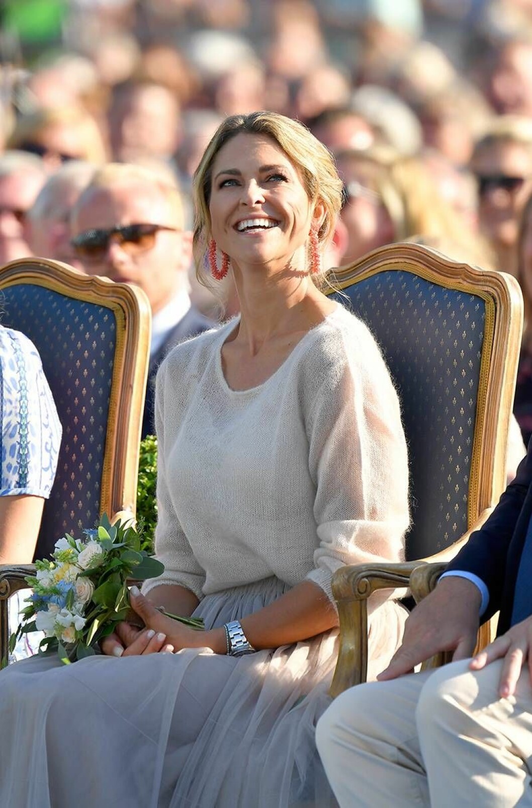Prinsessan Madeleine på Victoriadagen i somras. Prinsessan Madeleine ler under Victoriadagen i somras.