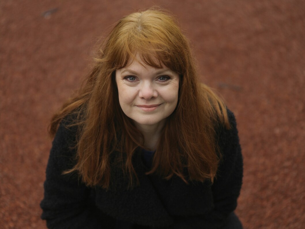I relationer med män har Rachel varit rädd om sin frihet, rädd för att bli kontrollerad. Hennes längsta förhållande varade i tre år. Rachel Röst fotograferad i området Urbanplanen där hon växte upp.