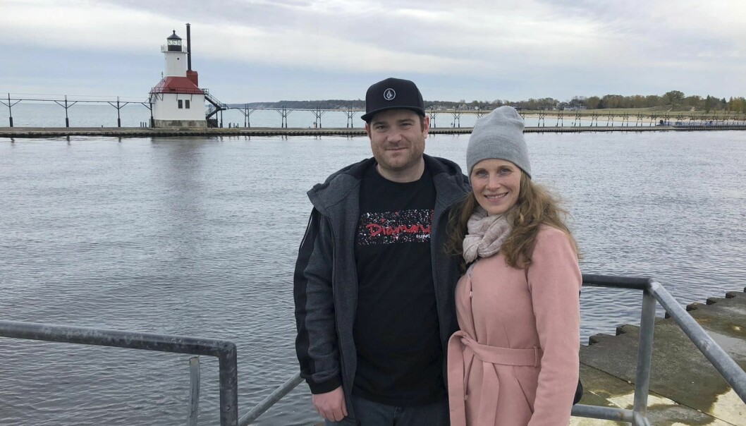 På andra sidan Atlanten fanns en donator som passade. Genom att donera benmärg räddade Ronnie från USA livet på Josefina från Sverige. Ronnie från USA donerade benmärg till leukemisjuka Josefina och därefter blev hon frisk från cancer.